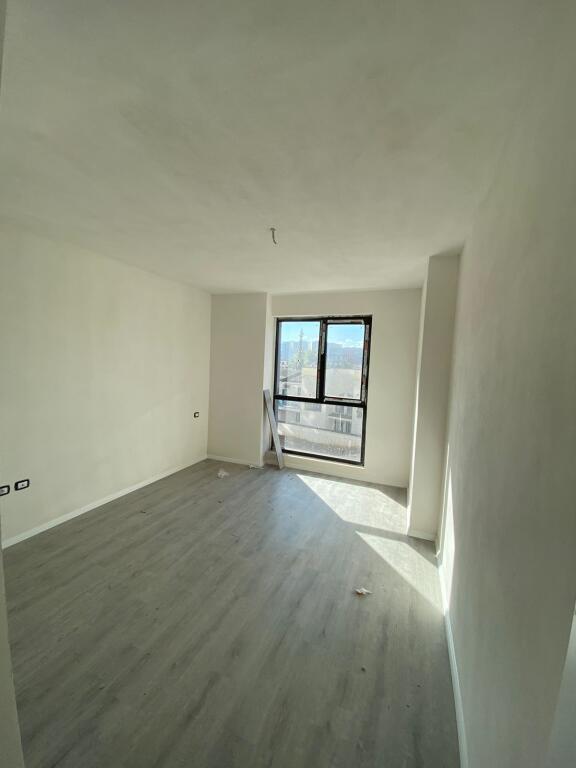 Campo di aviazione, residenza Garden Turdiu, appartamento 2+1+2wc in vendita