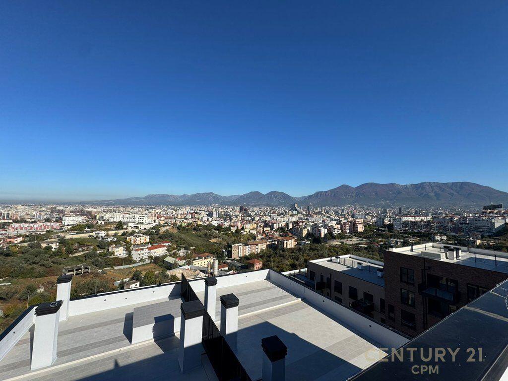 APPARTAMENTO 3+1+2 CON VERANDA IN VENDITA A KODRA E DIELLIT 2! 350.000 €