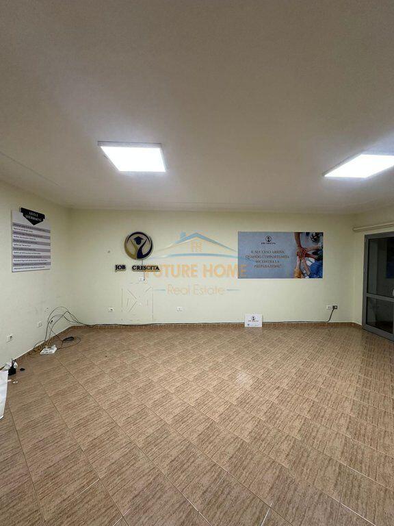 For rent, Office space, Zogu i Zi, Tirana.