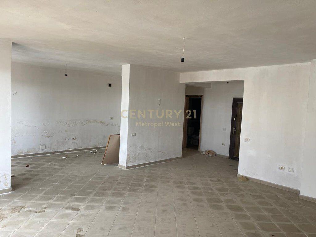 Appartamento 2+1 con Veranda in Vendita, a Fresk 150.000 €