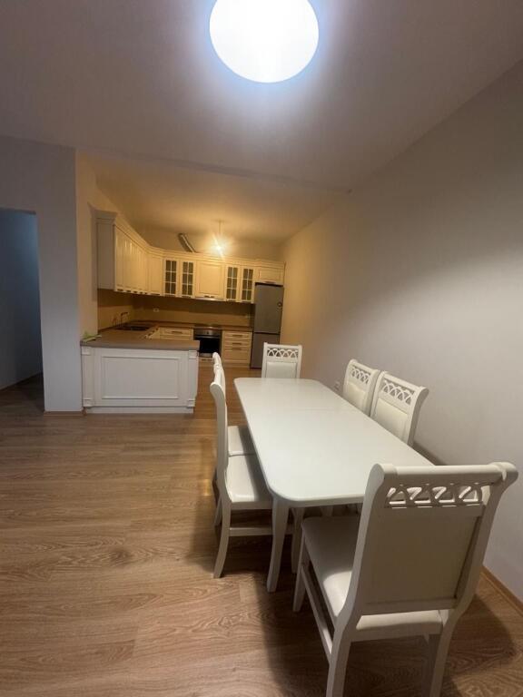 Super ap 2+1 al giardino botanico (vicino alla moschea)