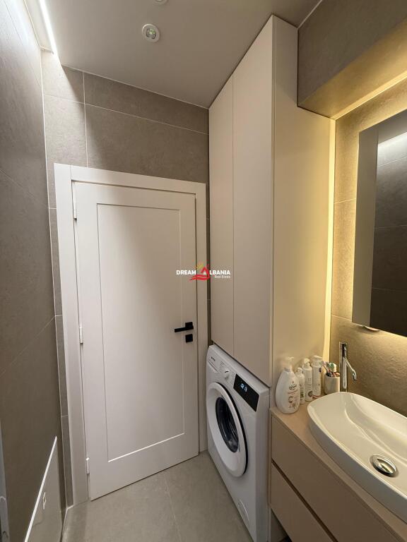 Apartment 1+1 for rent on Perlat Rexhepi street near the Presidency (ID 42111329)
