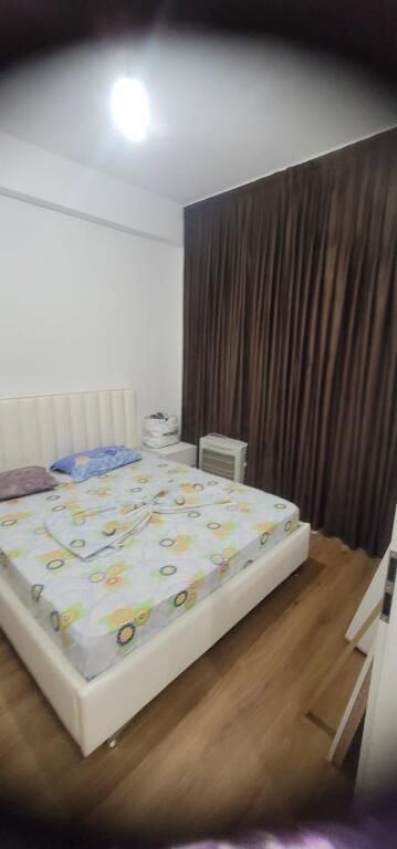 AFFITTASI APPARTAMENTO 1+1 – ALI DEMI, COMPLESSO KADIU💶 Prezzo: 40 000 lek / mese