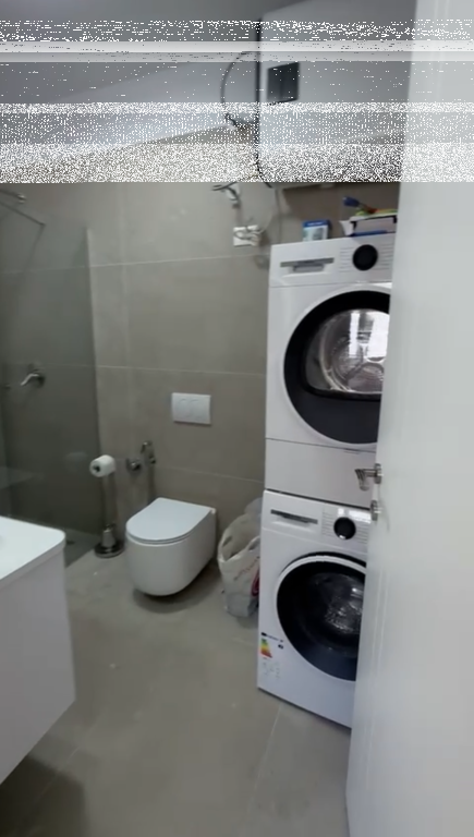 Apartment 2+1, Shkoze!