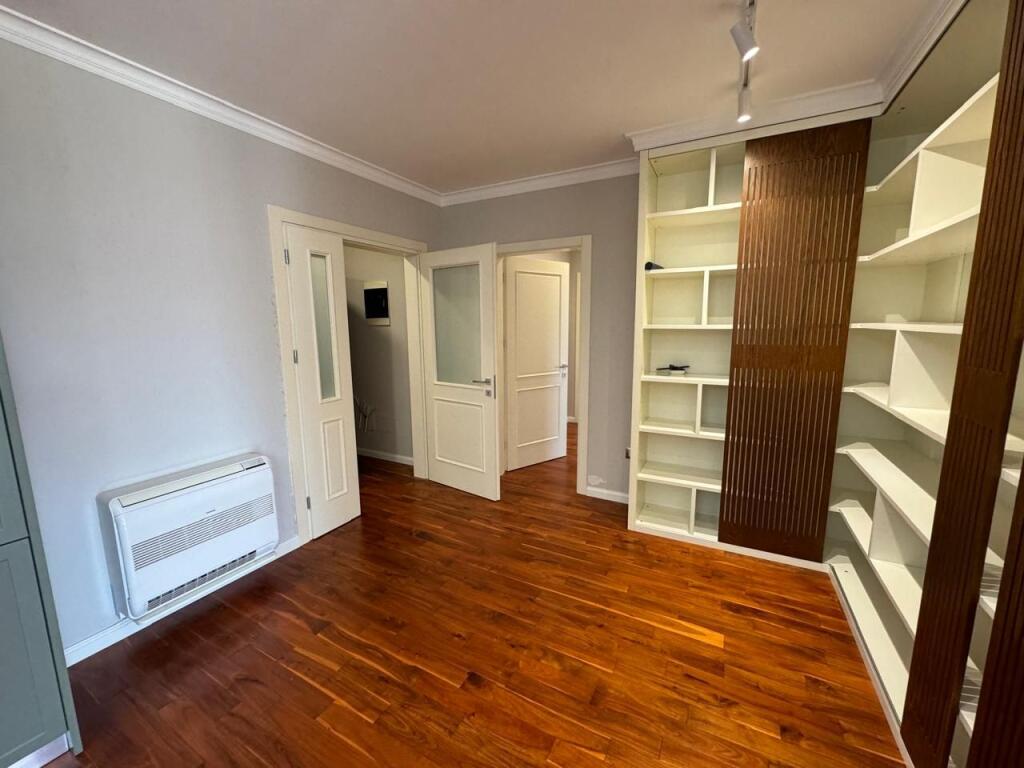 Jepet apartament me qera 3+1+2 vollga