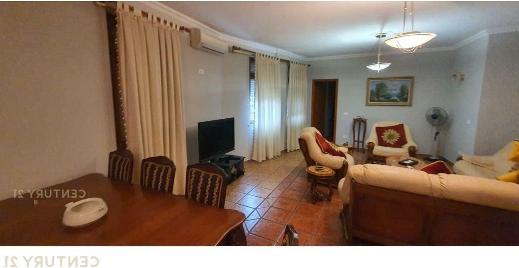 Appartamento 3+1 nel Centro di Tirana