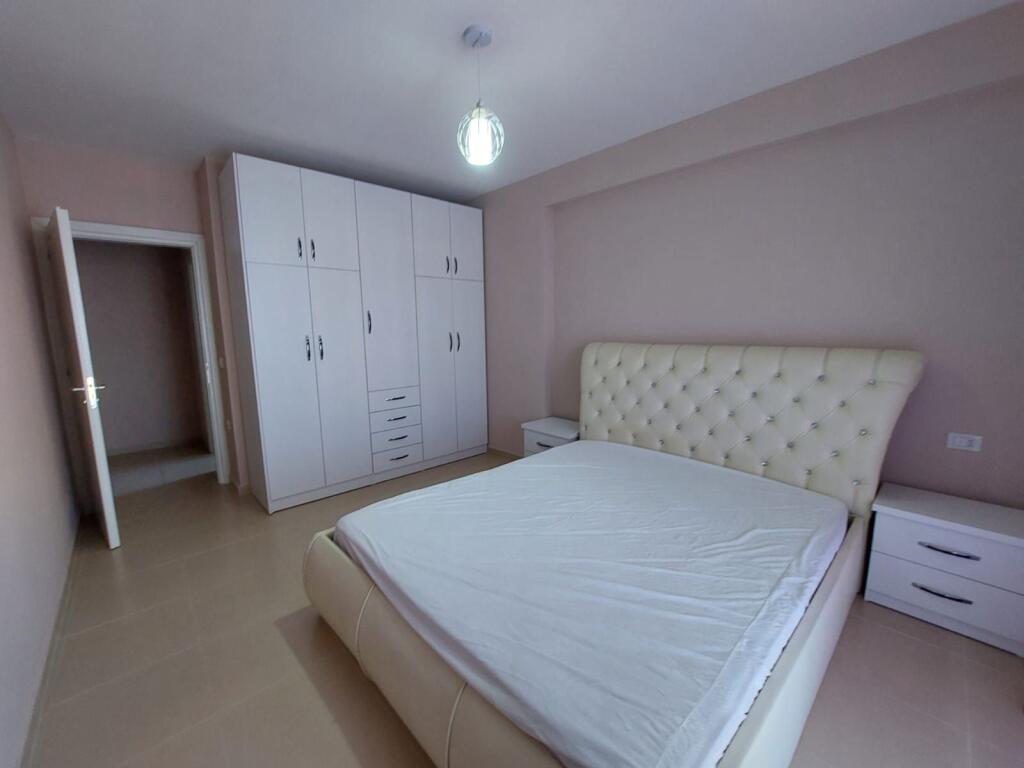 APPARTAMENTO IN AFFITTO, 1+1 A VLORE, TRANSBALLKANIK (IPOTECA)