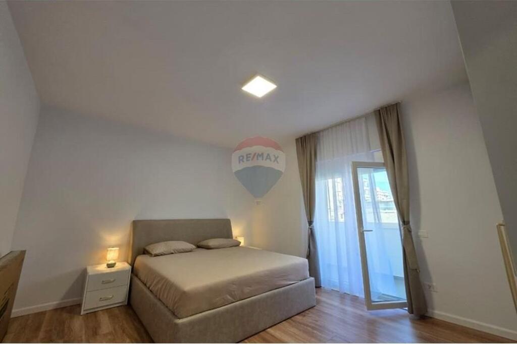 APARTMENT 2+1 FOR RENT AT PETRO NINi