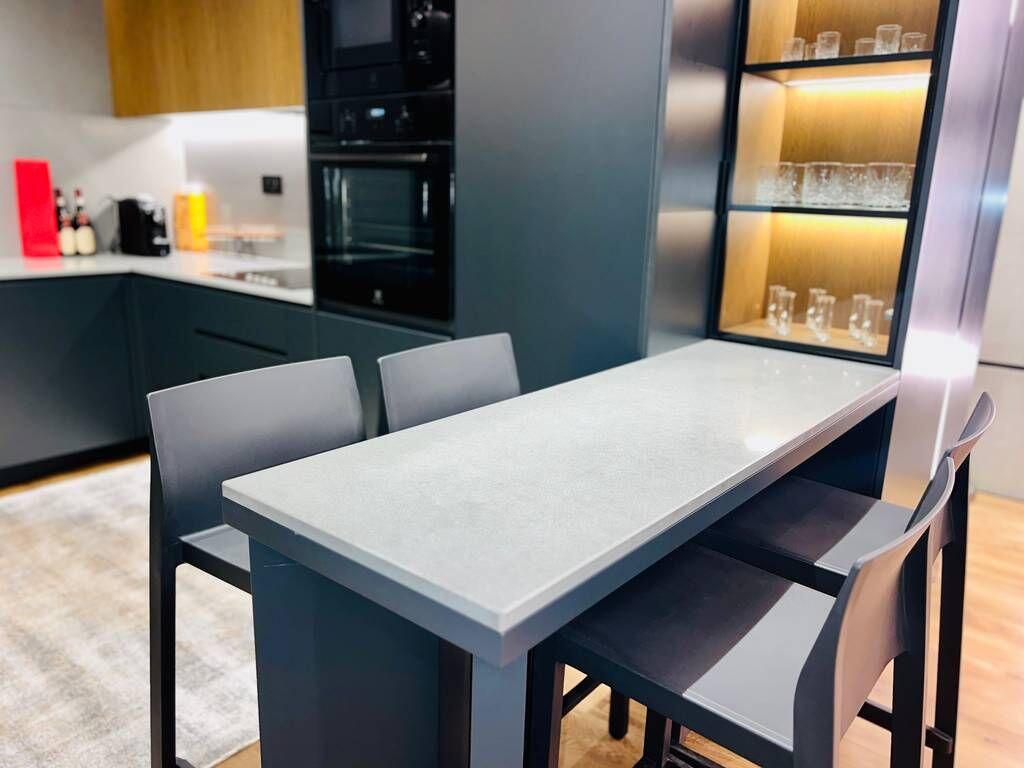 Appartamento di Lusso 2+1+2 Di Fronte a Delijorgji!
