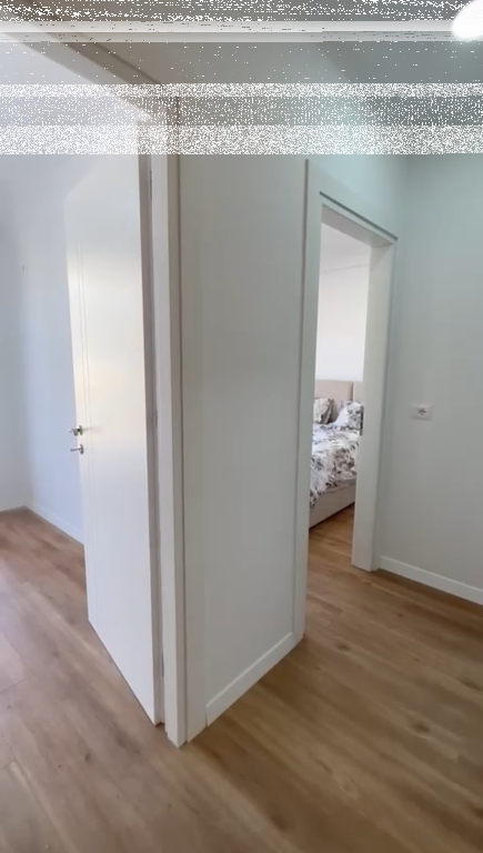 Apartment 2+1, Shkoze!