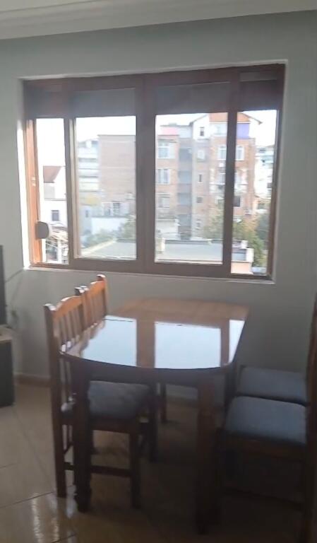 Apartament 1+1 me qera ne Ali Dem