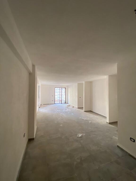 Campo di aviazione, residenza Garden Turdiu, 3+1+2wc in vendita