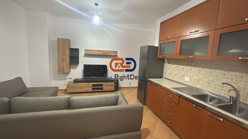 Al Lago Secco, Appartamento 2+1 In Affitto, Con Posizione Perfetta E Posto Auto !!