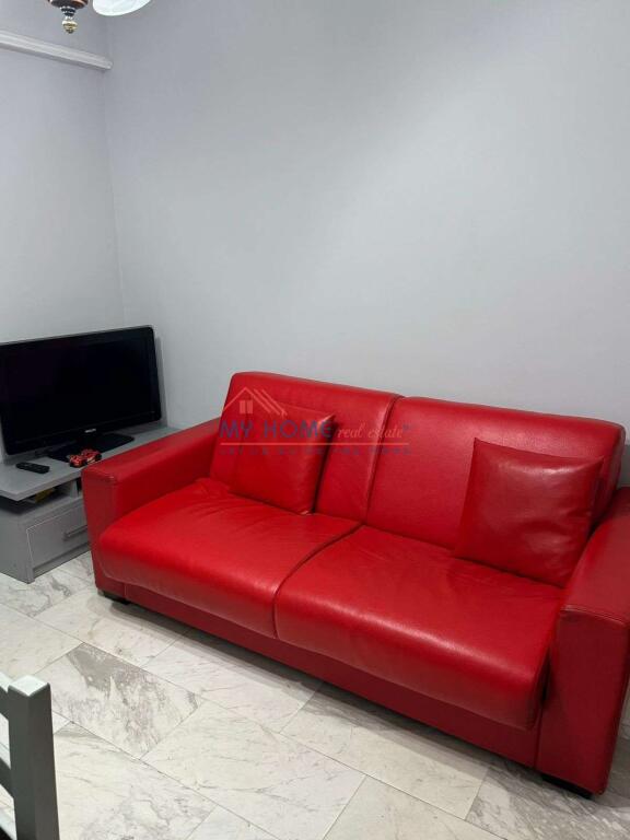 Apartament 1+1 me Qira tek Stadiumi Dinamo