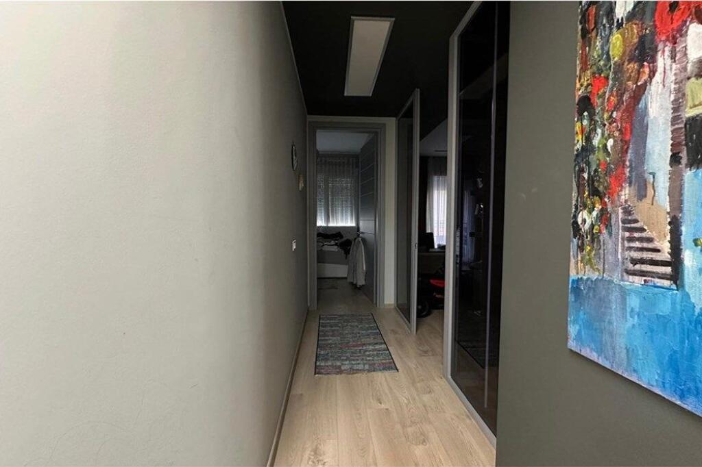 SHITET APARTAMENT 2+1 TEK LIQENI I THATE