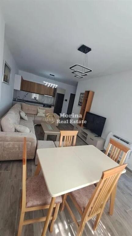 Qera, Apartament 1+1, Kamez, 400 euro/muaj