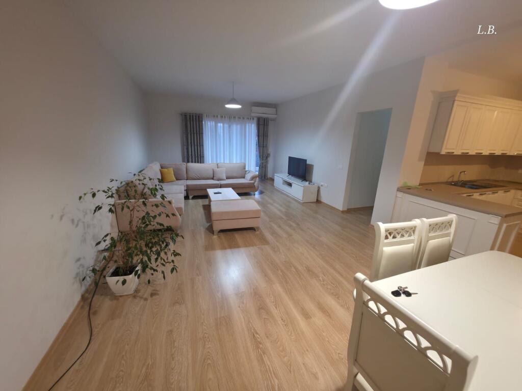 Affittasi appartamento 2+1+2 – Zona Botanica / vicino alla Moschea