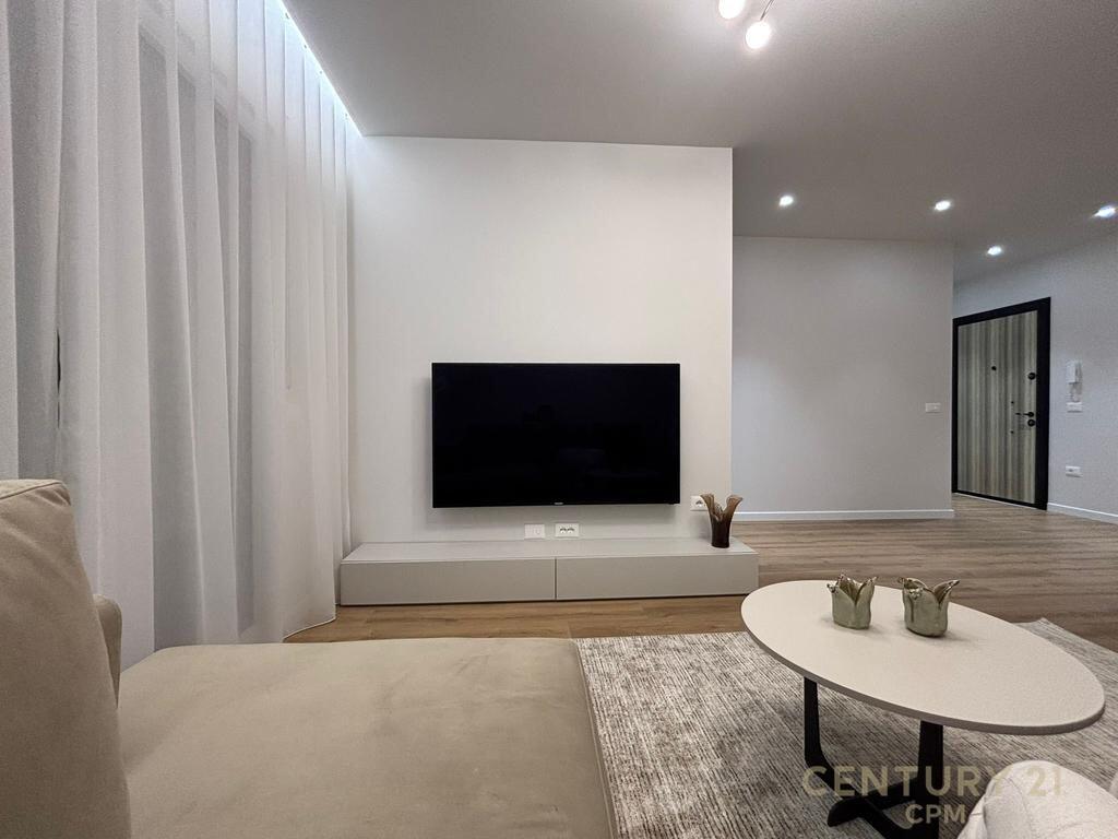 MODERN 1+1 APARTMENT NEAR THE NEW MARKET! 850 € /Month