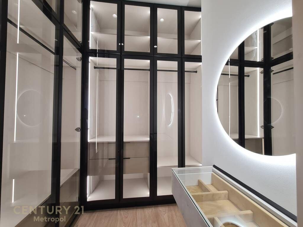 Premium apartment for rent 3+1+2, with 3 parking spaces-Dry Lake! 2,000 € /Month