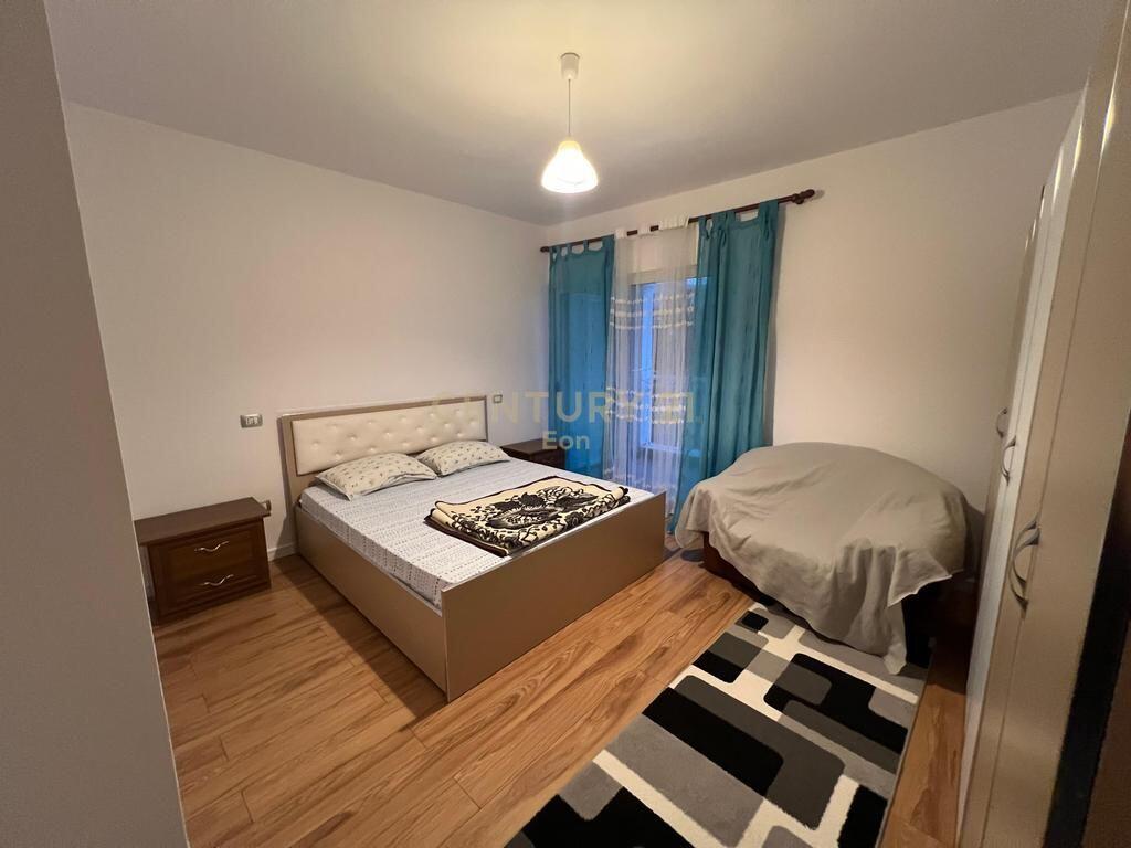 JEPET ME QIRA APARTAMENT 2+1 NE VILA ZOGUT, PAMJE DETI !