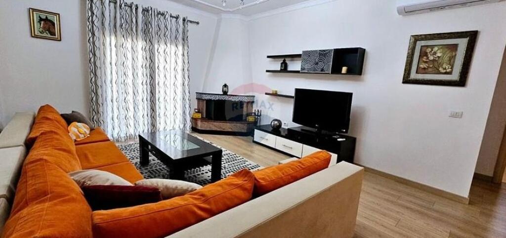 Rent/ Duplex in Ali Dem