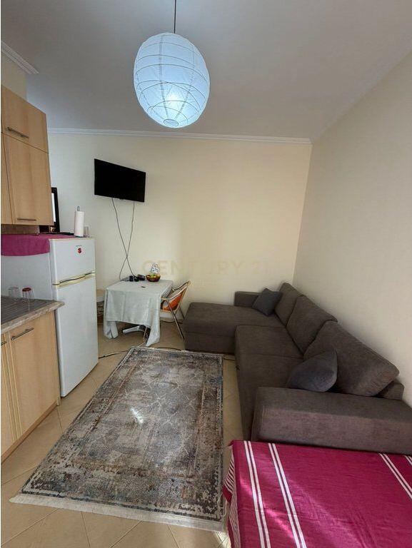 VENDESI APPARTAMENTO 1+1 A GOLEM VICINO AL MARE