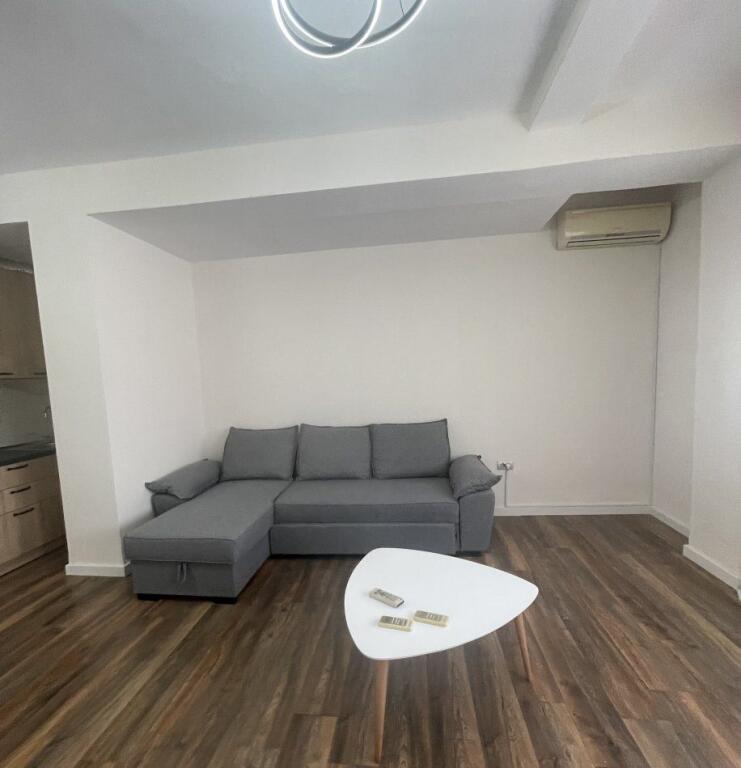 APARTAMENT ME QERA 1+1 BRRYL 500 EURO