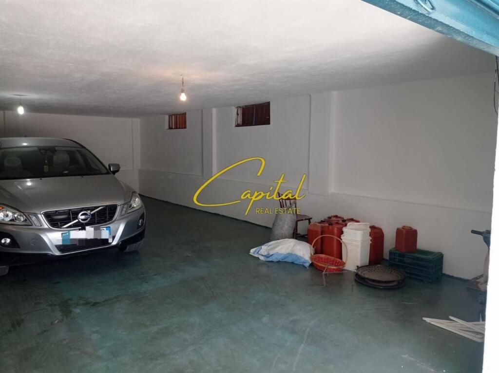 MAGAZINE ME QERA 130 M2 KODRA E PRIFTIT 50.000 LEKE