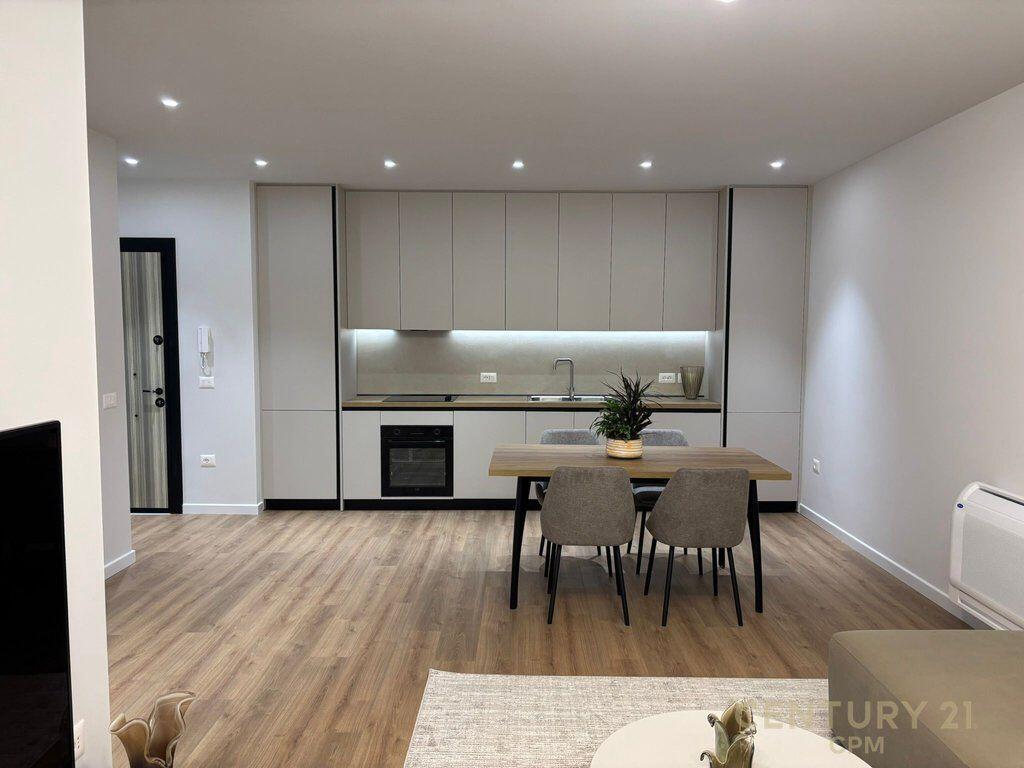 MODERN 1+1 APARTMENT NEAR THE NEW MARKET! 850 € /Month