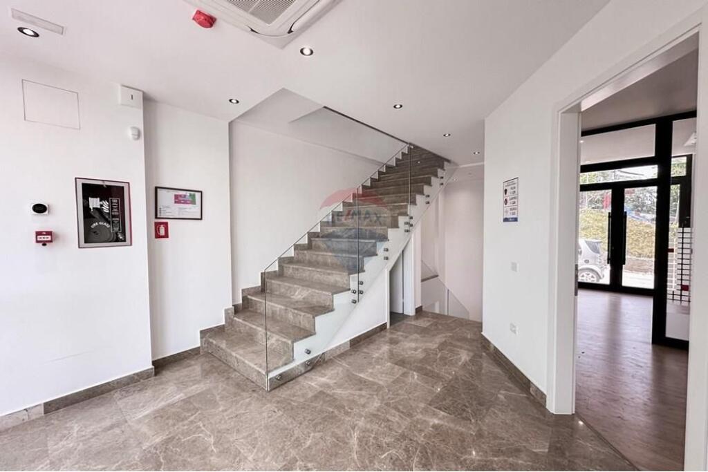 Godine "PREMIUM" per qira- SAUK I RI