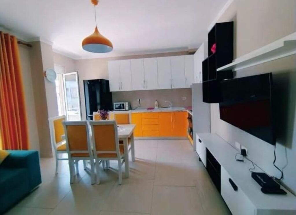 🏠 Apartament 1+1 me qira – Golem