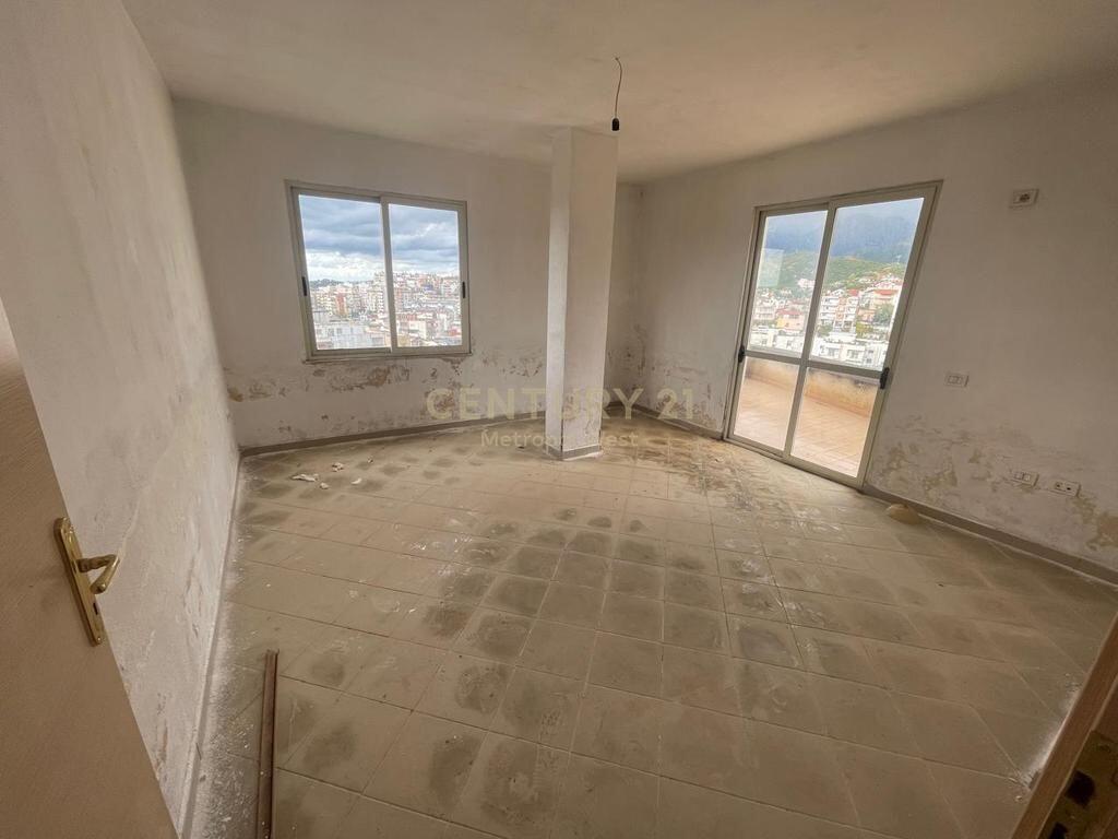 Appartamento 2+1 con Veranda in Vendita, a Fresk 150.000 €