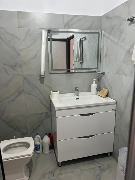 SHTEPI PRIVATE ME QERA 1+1