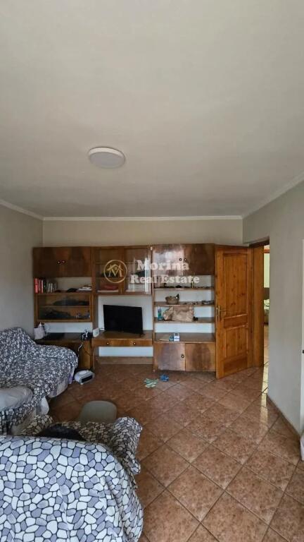 Qera, Apartament 2+1, Rruga e Elbasanit, 500 euro/muaj