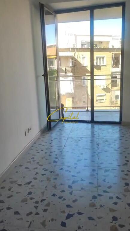 UFFICIO IN AFFITTO 62 M2 VIA MINE PEZA 62.000 LEKE