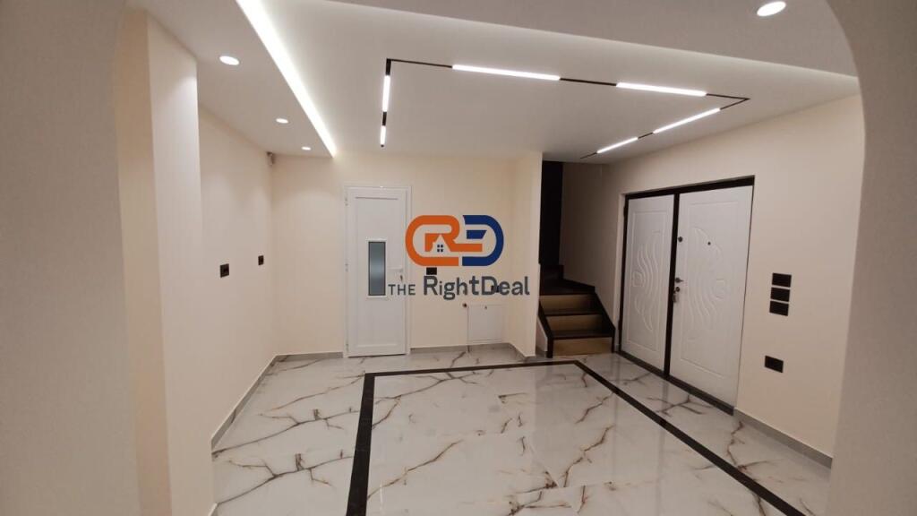 Near the Faculty of Foreign Languages, a 2-Storey Villa is for Rent, Newly Invested and Never Lived In Before!!!