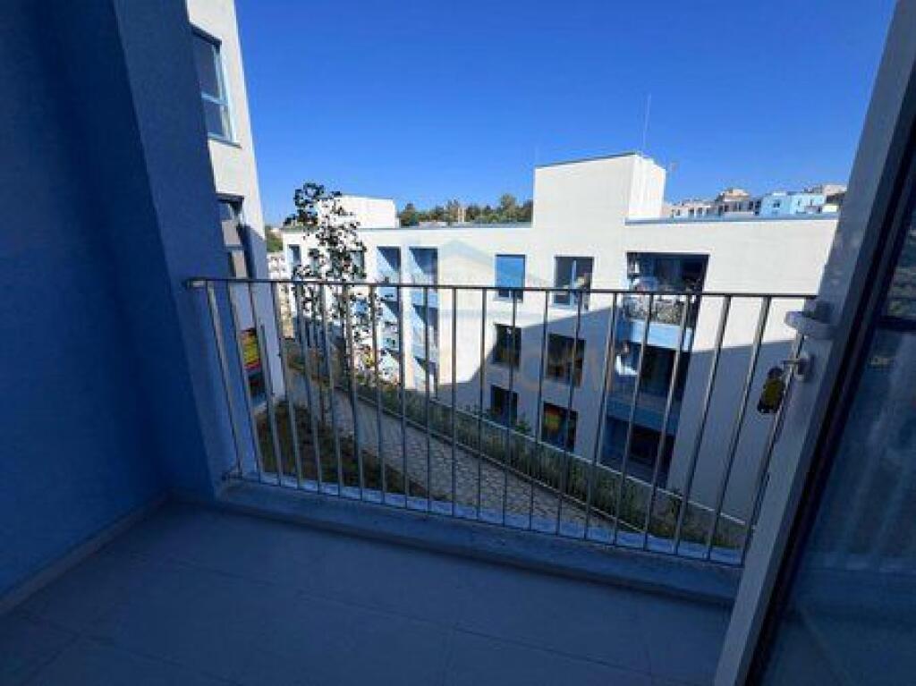 In vendita, Appartamento 1+1, Residenza Oxa, Tirana.