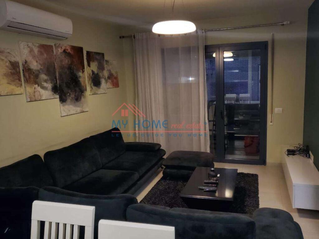 Apartament 2+1 me Qira Stadiumi Dinamo Tirane