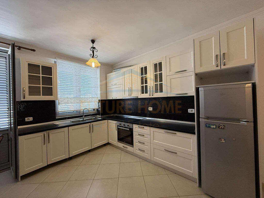 Qera, Apartament 2+1+2, Prane Ardenos. 450 €,UNA56884