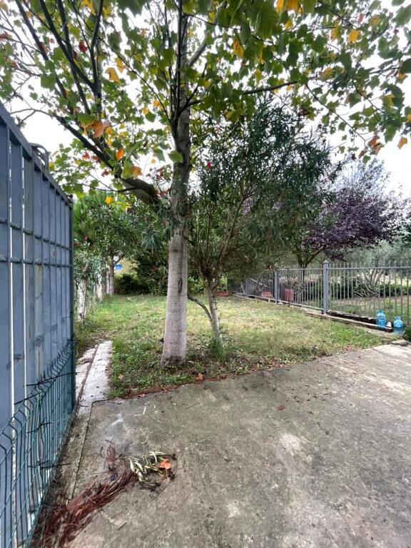 🏡 SHITET VILË 3-KATËSHE, GJIRI I LALËZT