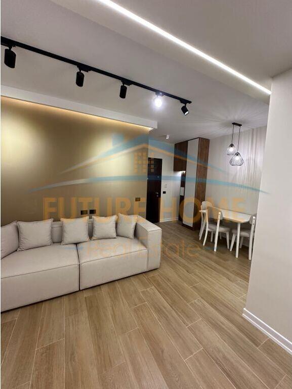 Shitet, Apartament 1+1, Rruga e Durresit,Tirane.