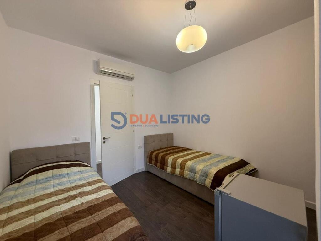 Shesim, Apartament 2+1+2 ne Astir prane Rrethit!