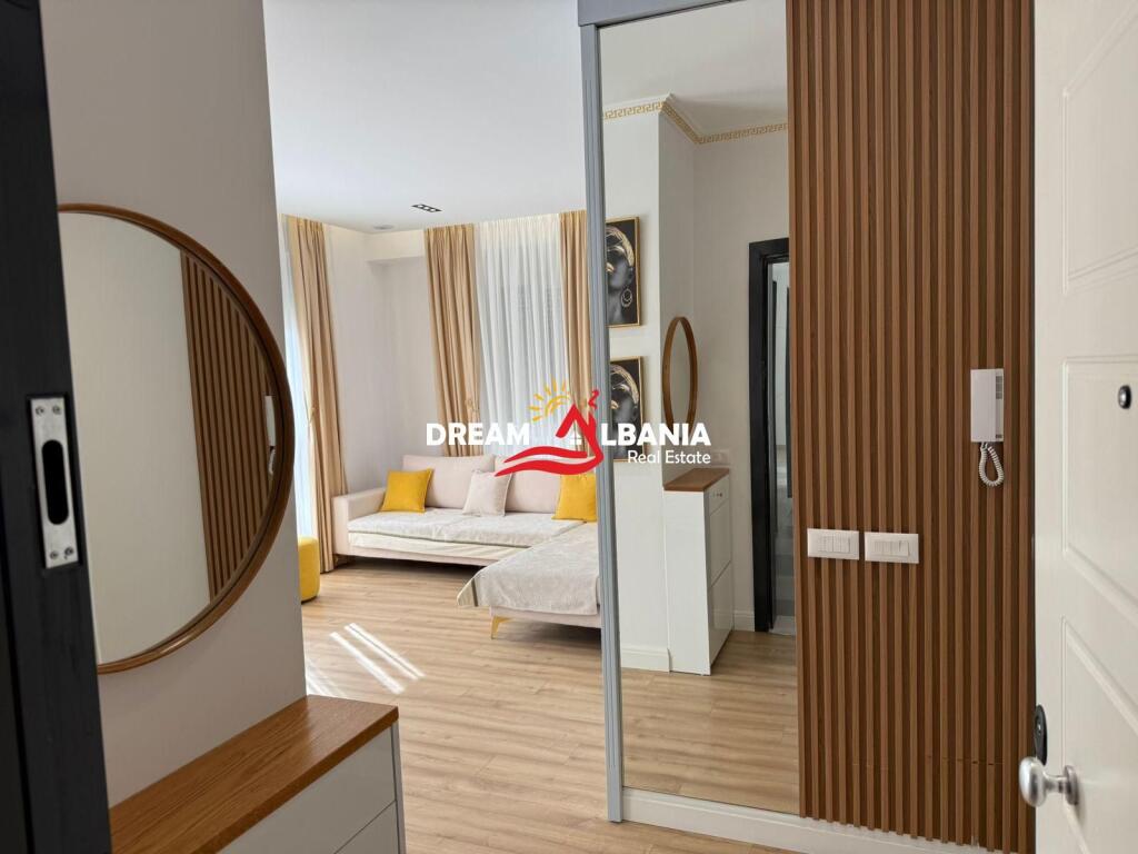 Super apartament 2+1+2wc+2 Ballkone me qera tek fusha e aviacionit, Tirane (ID 42215437)