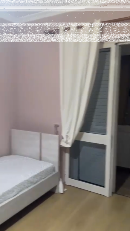 Apartment 2+1, Blackbird!