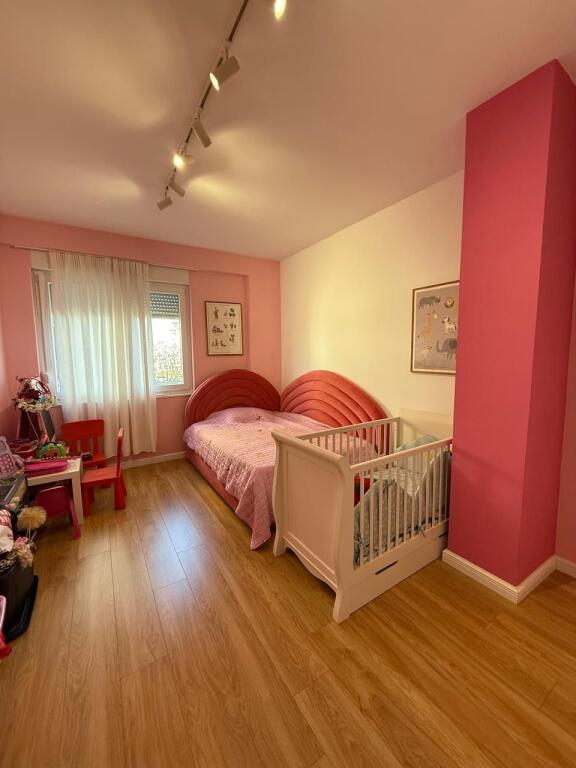 Apartment 2+1+2 for sale, at Barricades Street