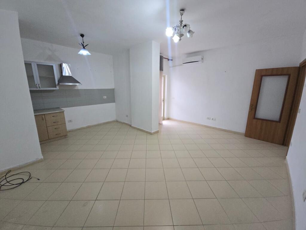 FOR RENT APARTMENT 1+1 NEAR KUSHTRIMI I LIRISE SCHOOL  DURRES