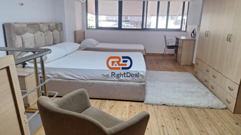 At 21 Dhjetori, Duplex For Rent, With Ideal Location!!!