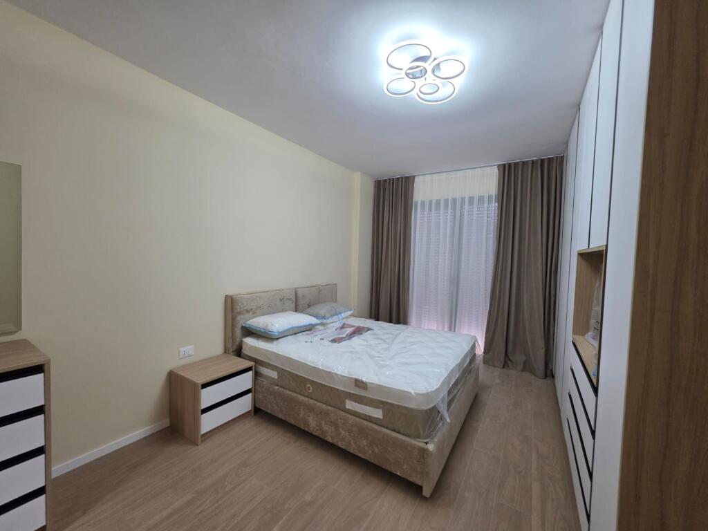 apartament 2+1+post parkimi+verande liqeni i thate kompleks i vitit 2025