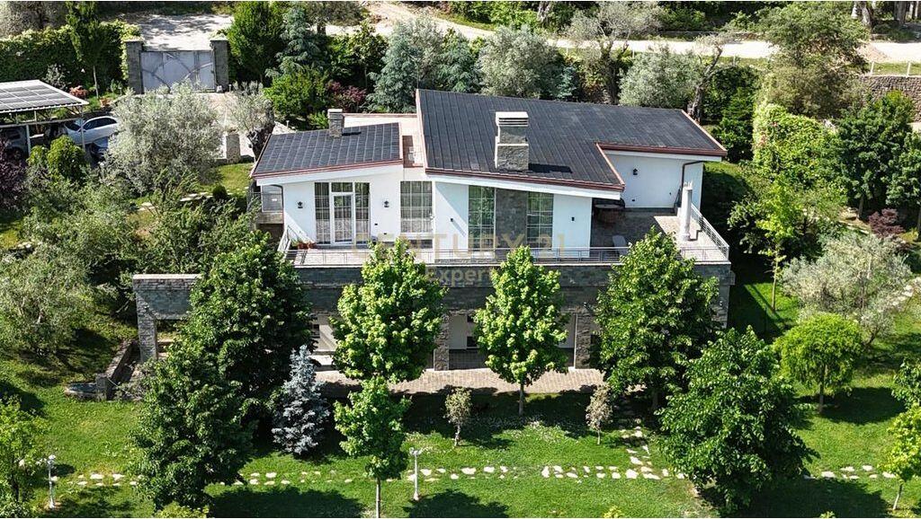 VILE INDIVIDUALE PER QIRA NE PERIFERI TE TIRANES, DOBRESH !! 3,500 € /Muaj