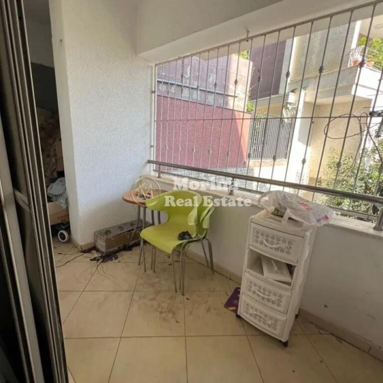 Qera, Apartament 2+1, Liqeni i Thate, 450 euro/muaj